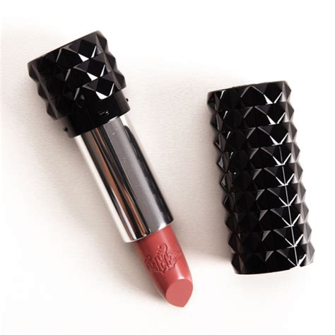 Magick Kiss Lipstick: The key to unlocking your beauty potential